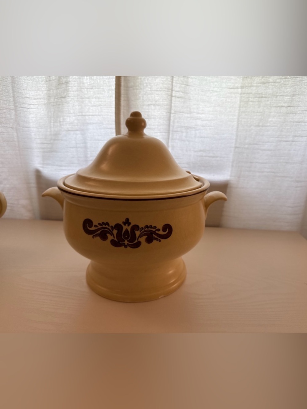 Phalzgraph Vintage-Style Cream Ceramic Lidded Sugar Bowl with Brown Floral Motif